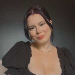 Meet your Posher, Anastasia